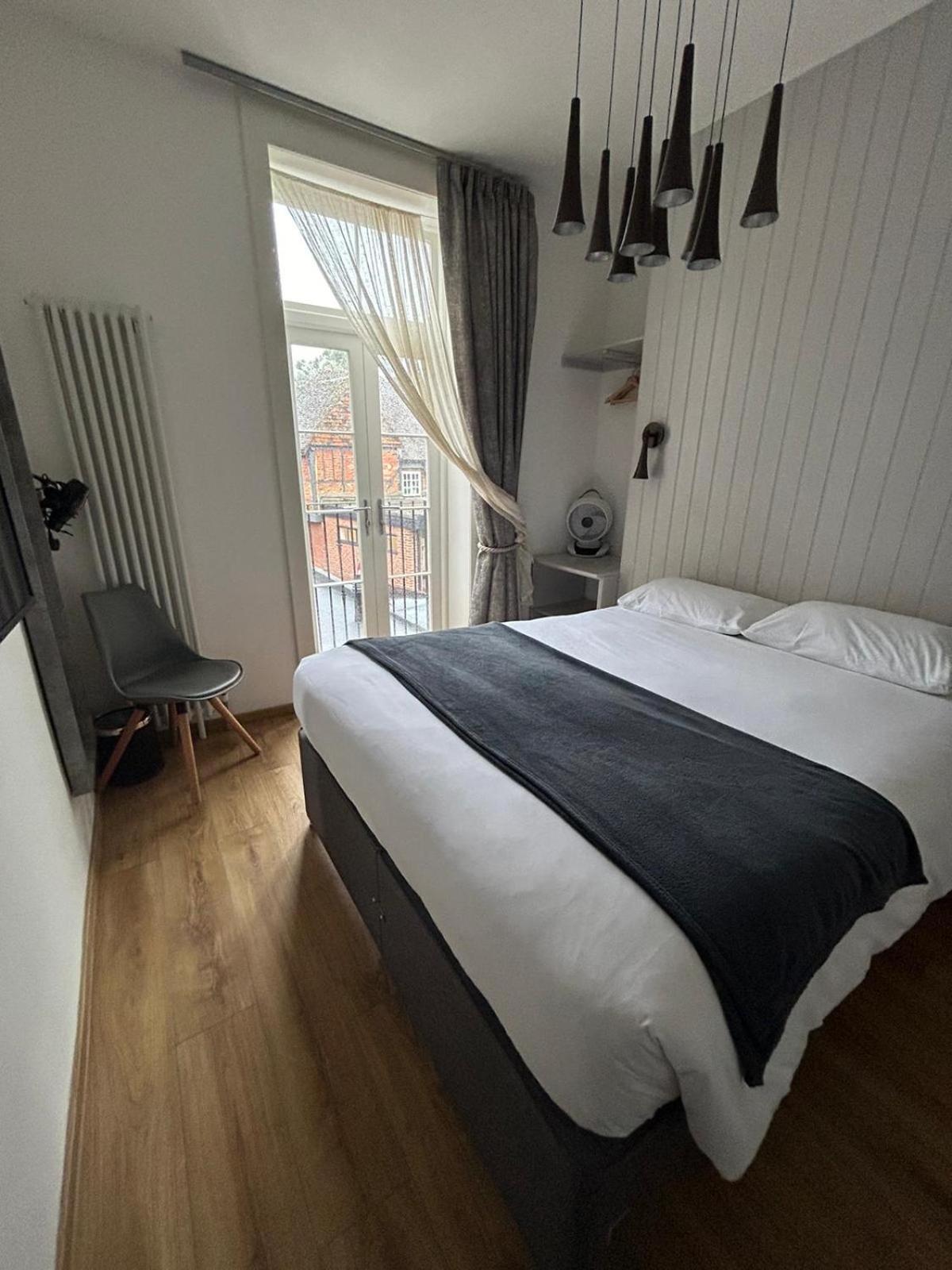Hotel Number 8 Canterbury Exteriér fotografie